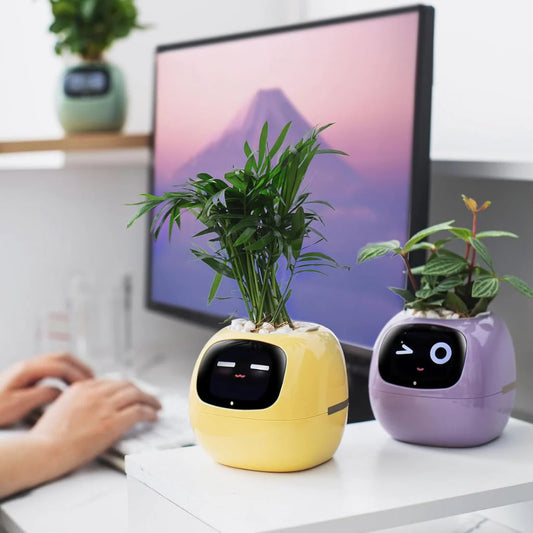 Ivy™ - Smart Planter with AI